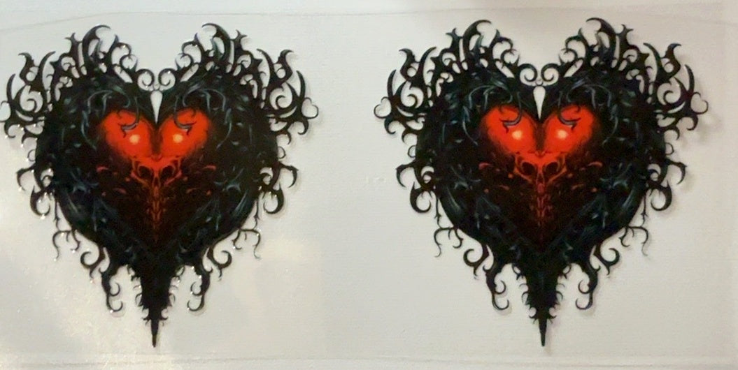 Gothic black and red heart tumbler wrap