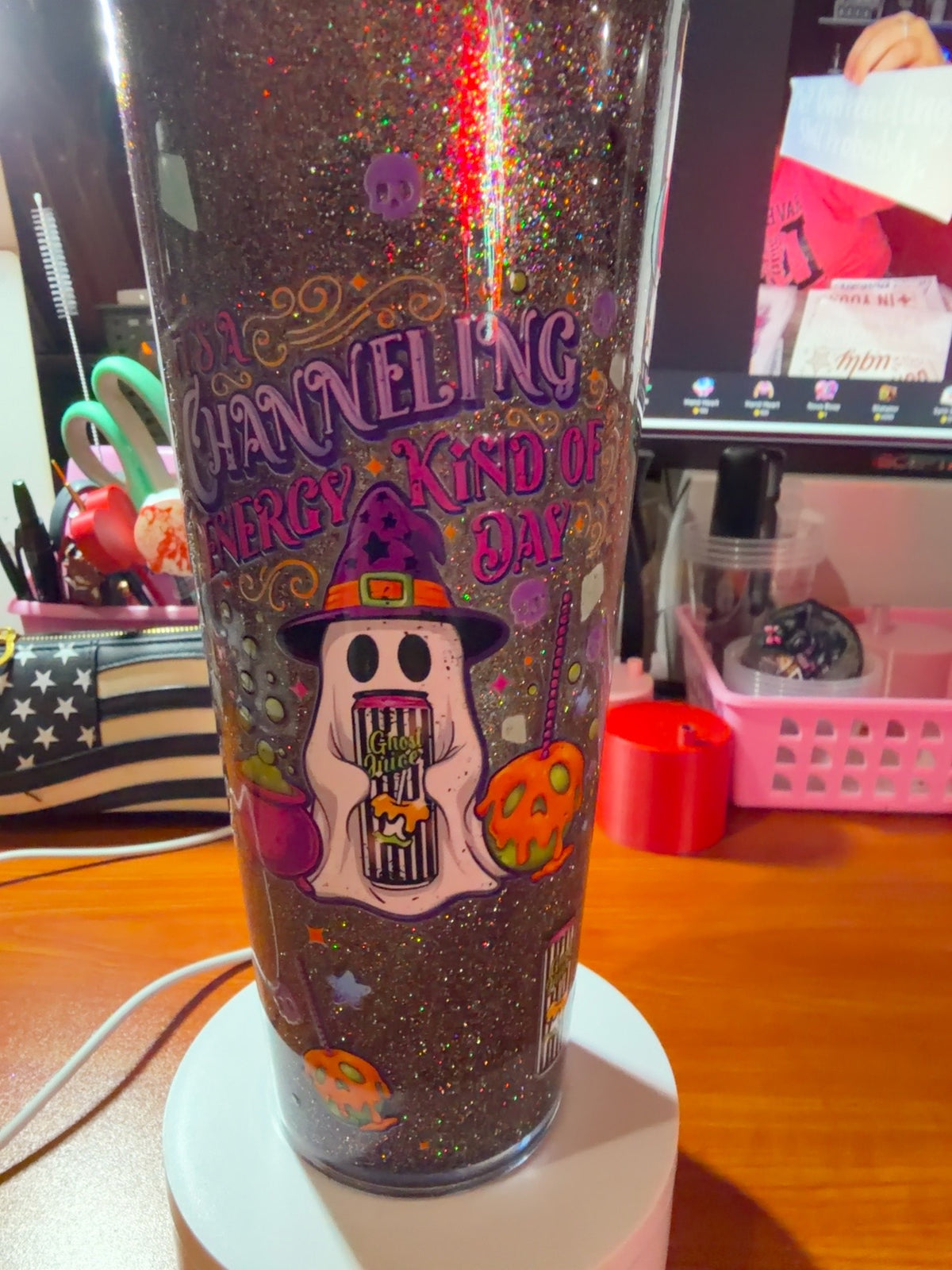 24 oz Halloween glitter tumbler with witch-hat ghost design